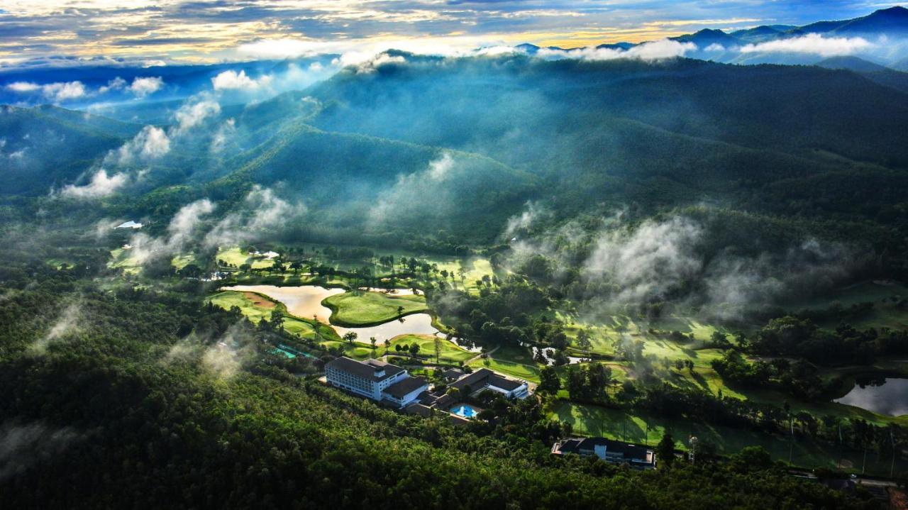 Alpine Golf Resort Chiang Mai Ban Huai Sai Nua Dış mekan fotoğraf